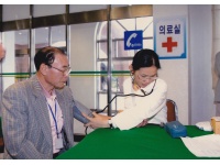 11차_2005년 남북이산가족 상봉행사 1번째 사진